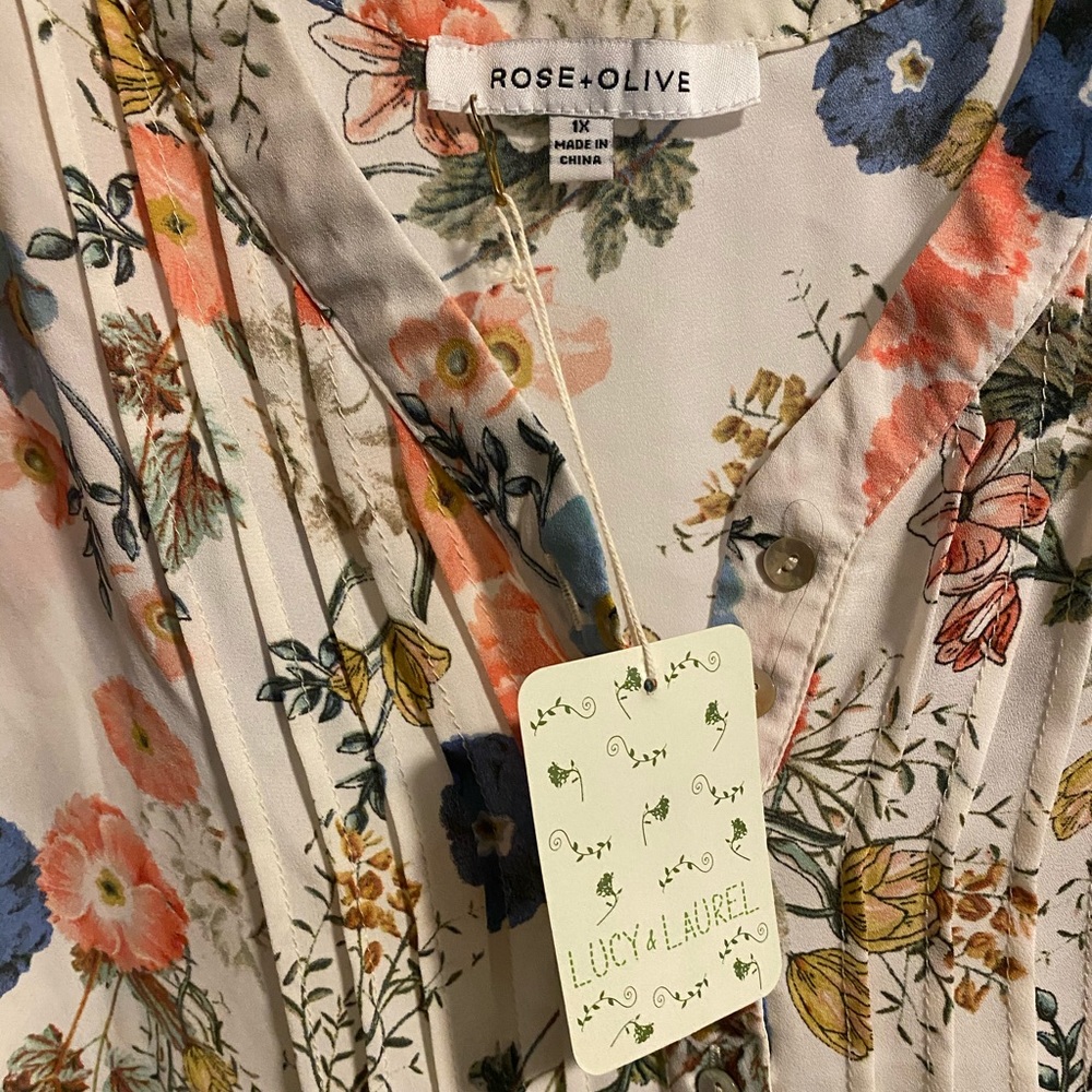 Rose and olive boutique blouse